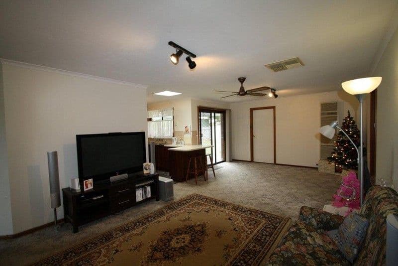 3 Olivia Street, PARALOWIE SA 5108, Paralowie - Thumbnail 2