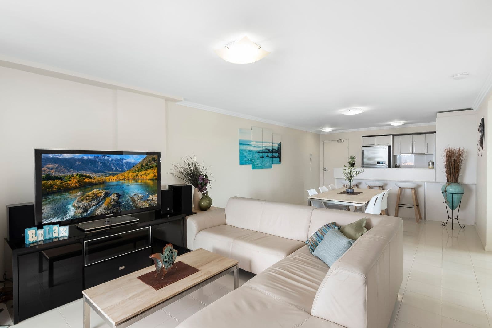 10 Fifth Avenue, Palm Beach QLD 4221, Palm Beach - Thumbnail 5