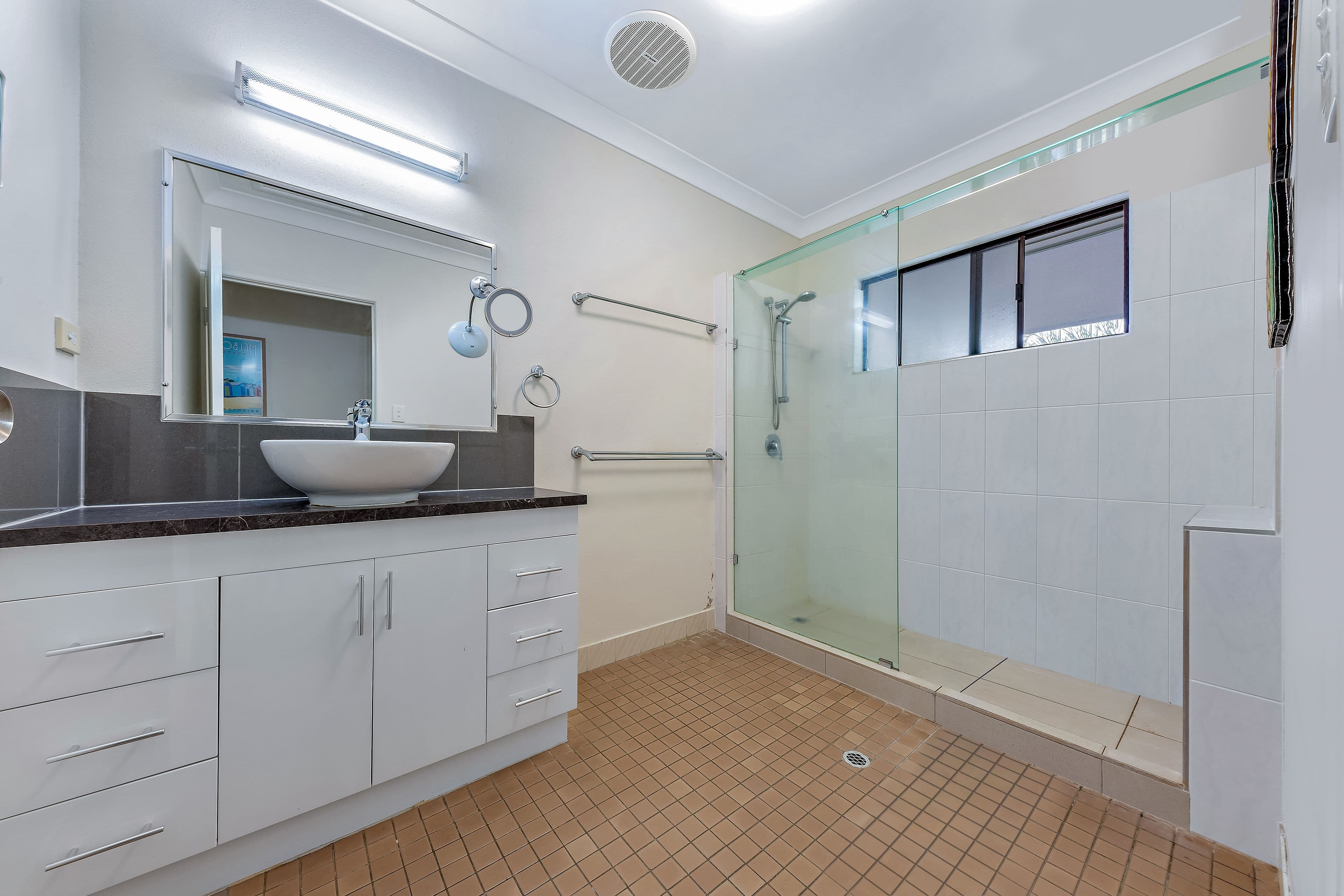5 Pleasant Drive, Cannonvale QLD 4802, Cannonvale - Thumbnail 7