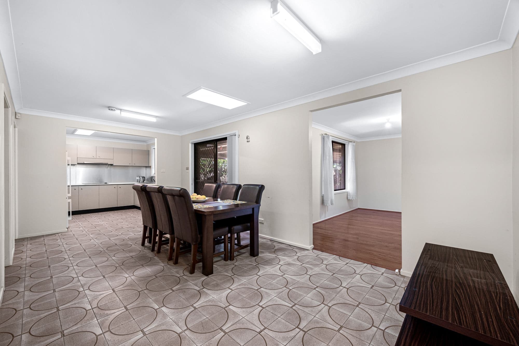 8 Bloodwood Place, Bradbury NSW 2560, Bradbury - Thumbnail 4