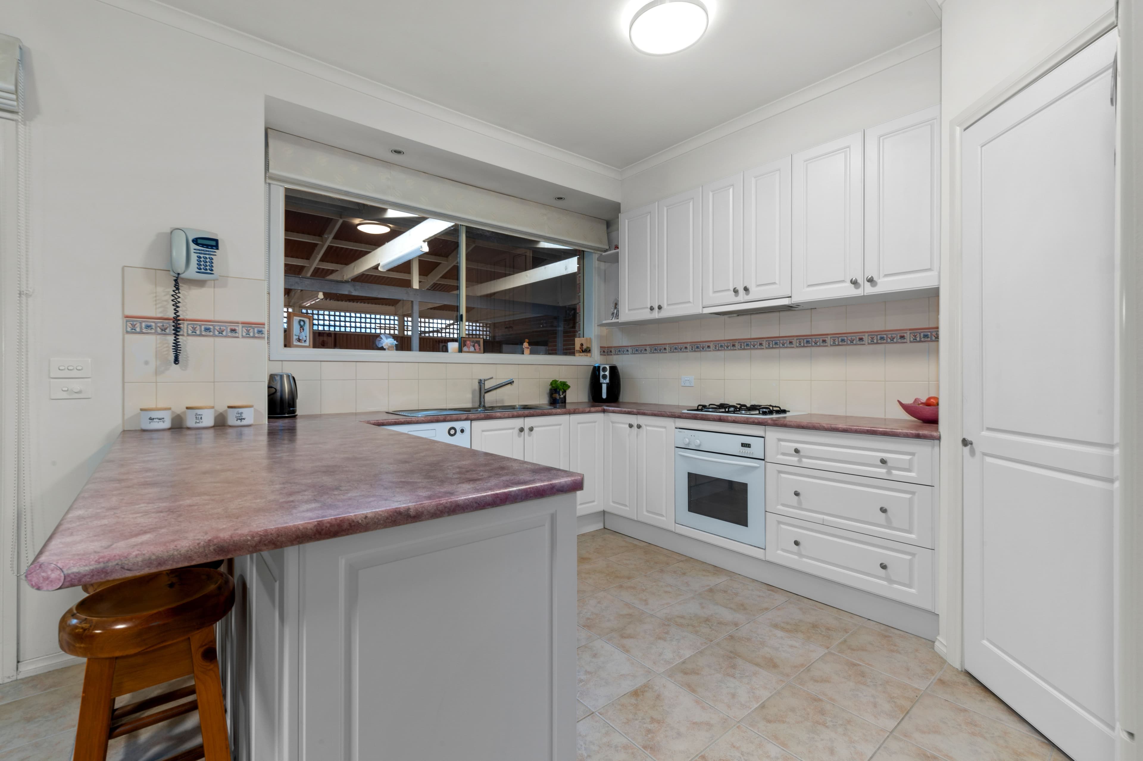 4 Alain Avenue, South Morang VIC 3752, South Morang - Thumbnail 2