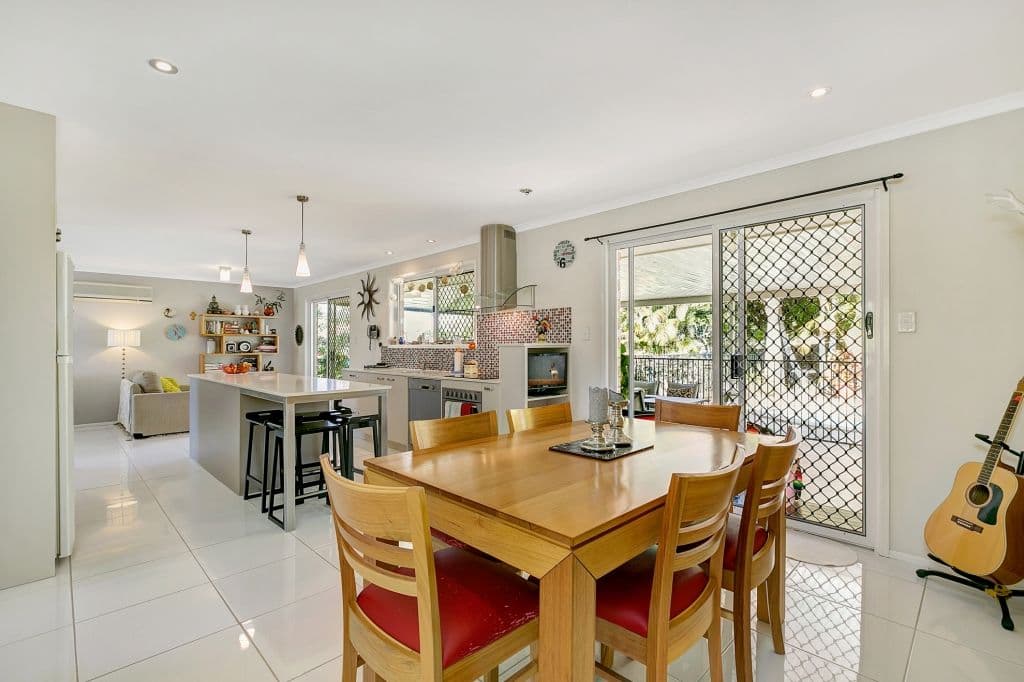 6 Borman Court, WORONGARY QLD 4213, Worongary - Thumbnail 2