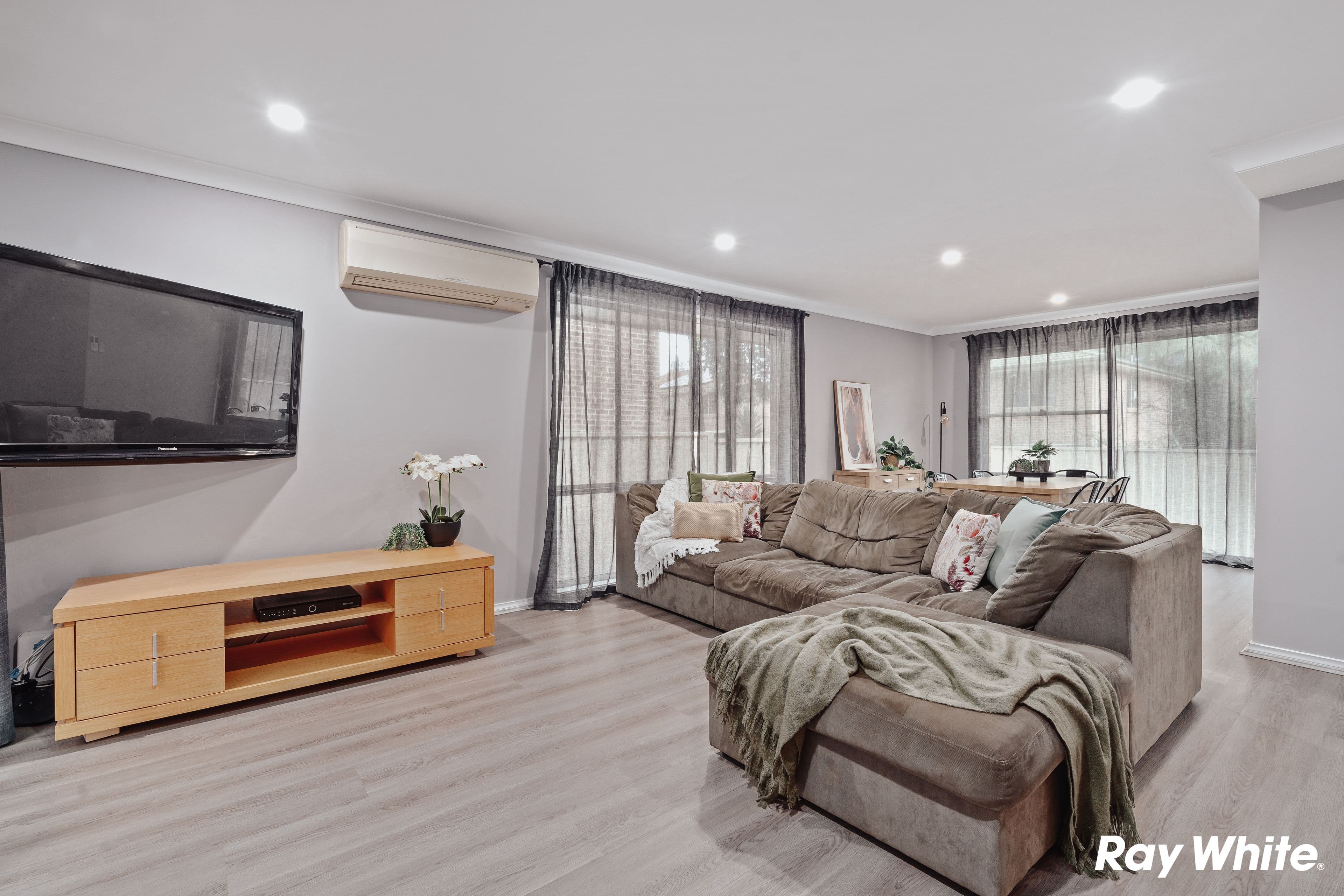 14 Highfield Road, Quakers Hill NSW 2763, Quakers Hill - Thumbnail 2
