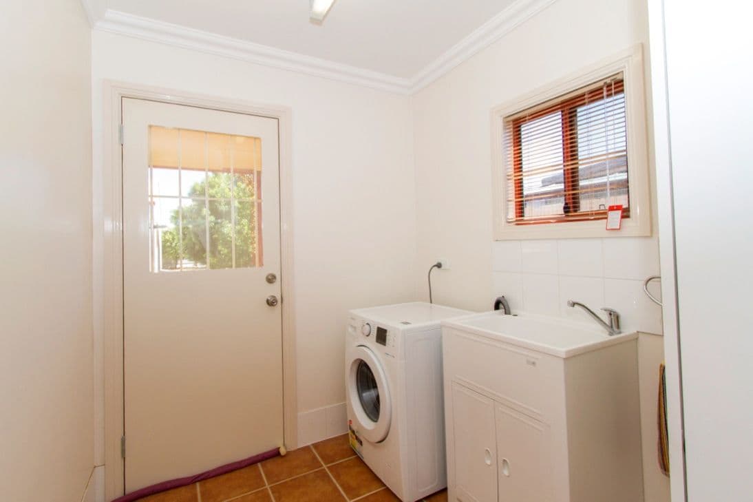 232 Clarke Street, BROKEN HILL NSW 2880, Broken Hill - Thumbnail 5