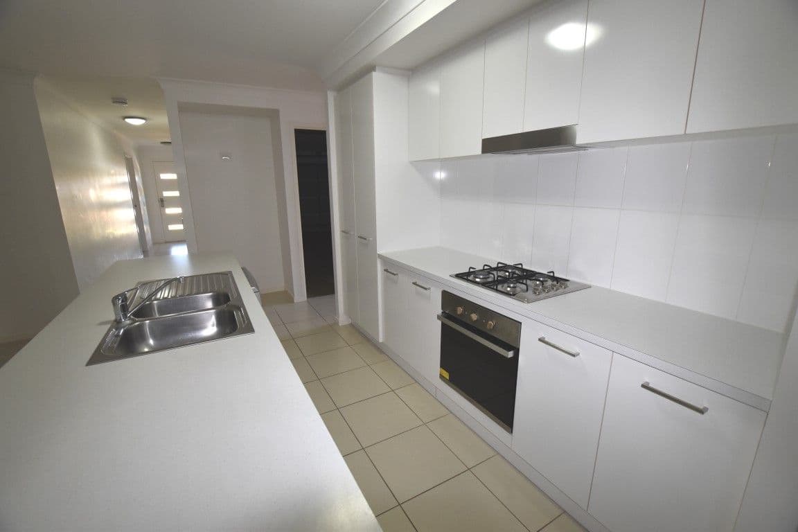 23 Seagull Boulevard, Kirkwood QLD 4680, Kirkwood - Thumbnail 5