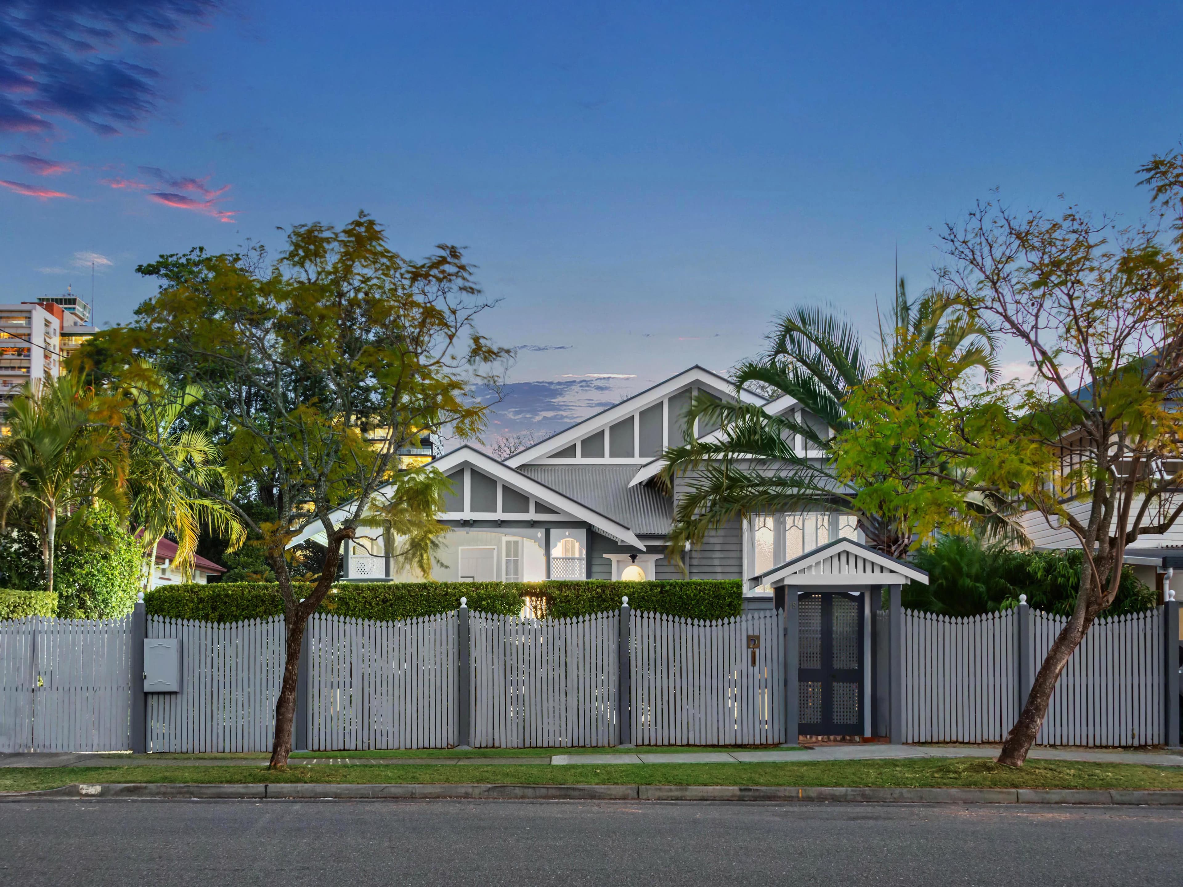 15 Blakeney Street, Highgate Hill QLD 4101, Highgate Hill - Image 1