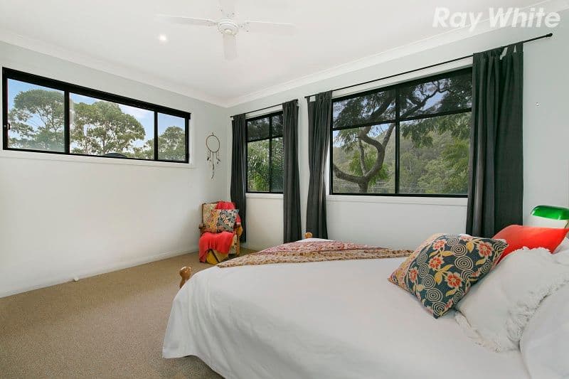 24 Heath Road, Hardys Bay - Thumbnail 6