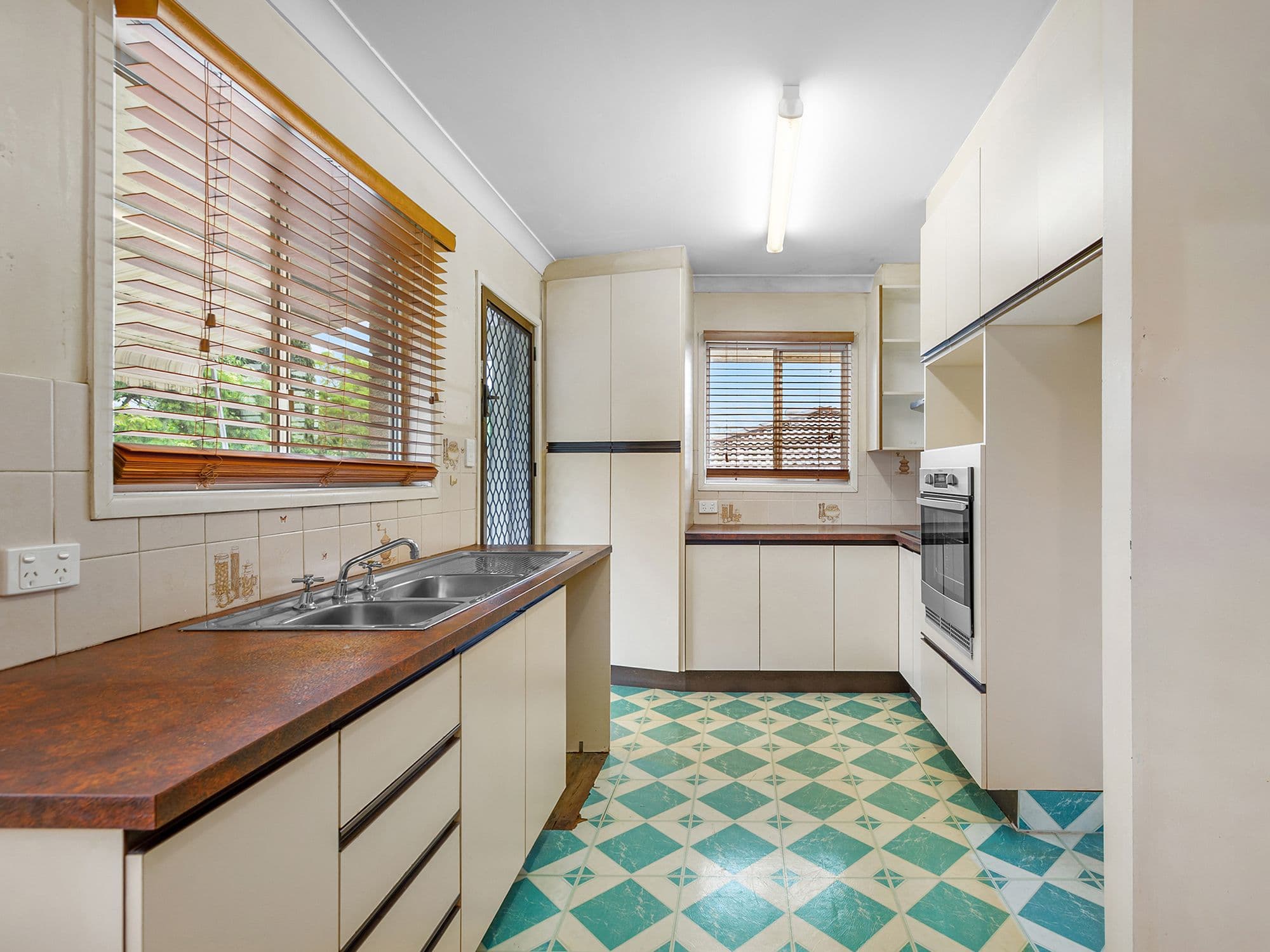 20 Windemere Road, Albany Creek QLD 4035, Albany Creek - Thumbnail 6