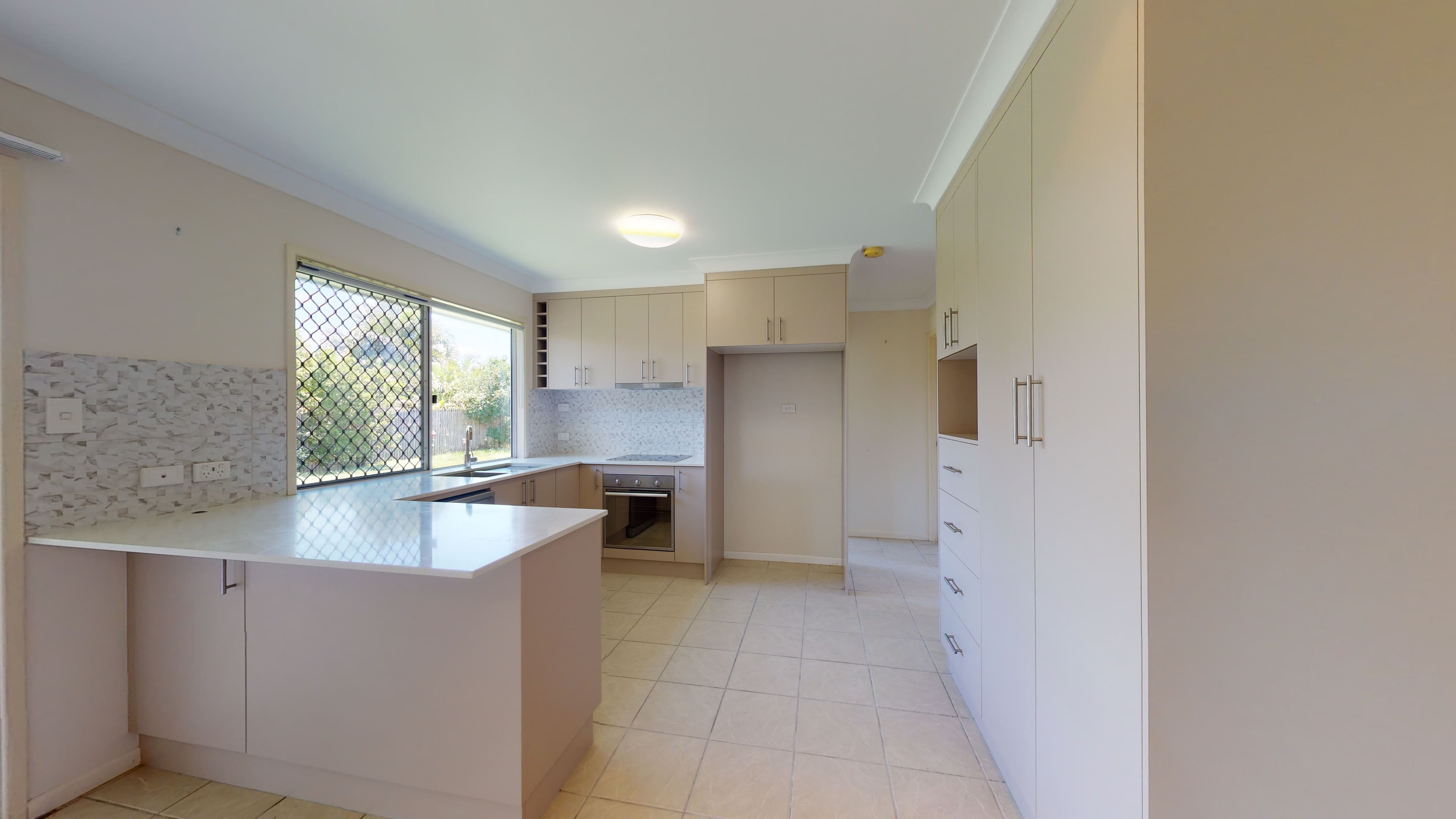 31 Gatwick Street, Burdell QLD 4818, Burdell - Thumbnail 3