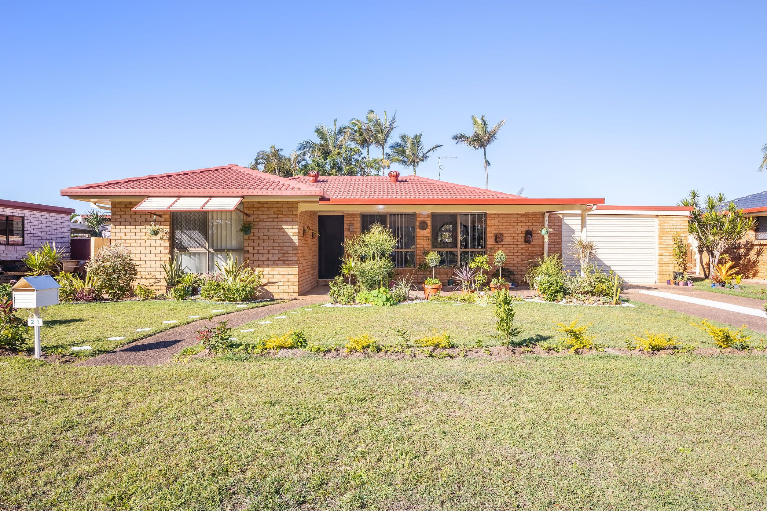 21 Cosmos Avenue, Banksia Beach QLD 4507, Banksia Beach - Thumbnail 4