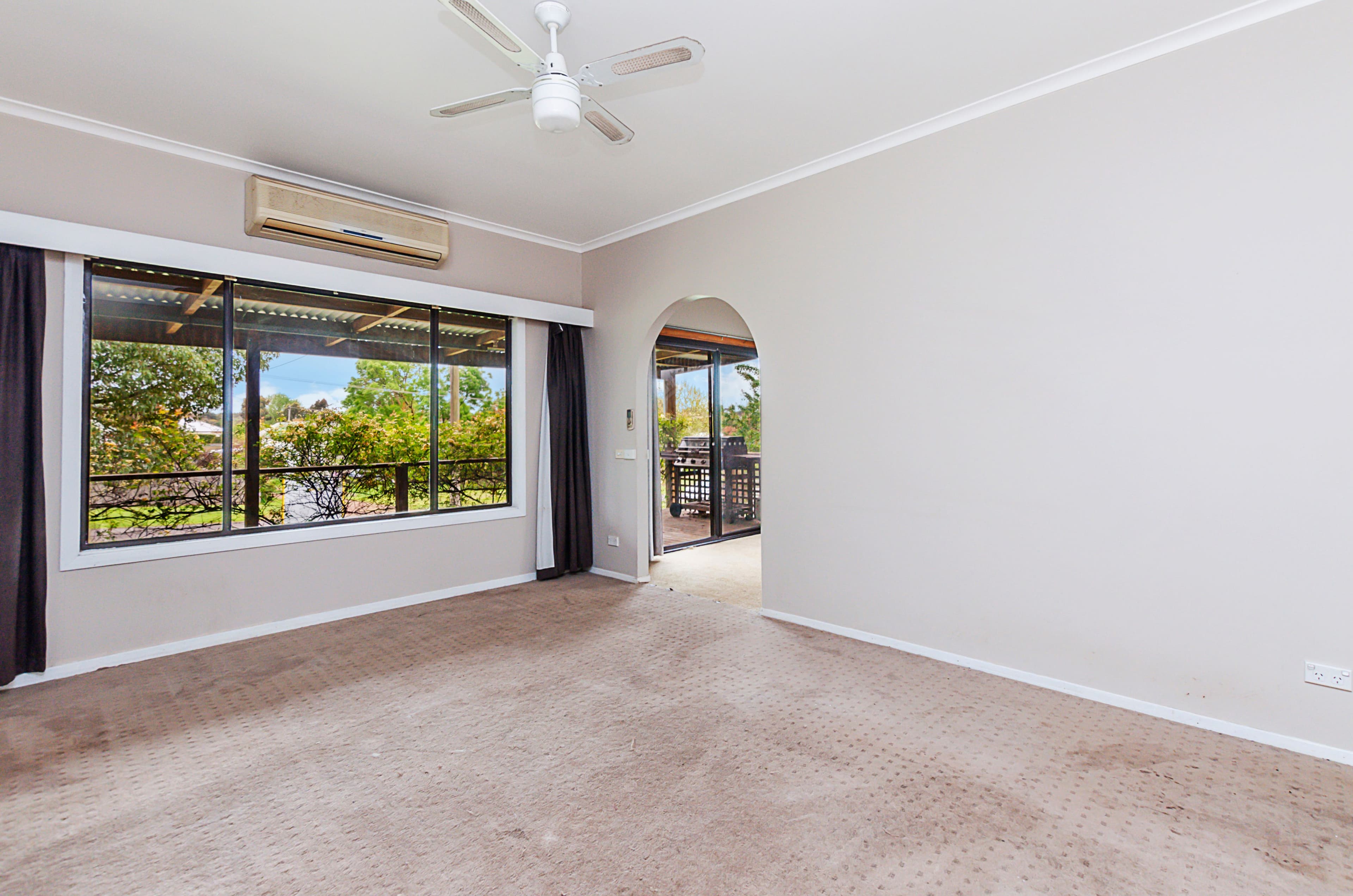 81 Kerr Street, Mortlake VIC 3272, Mortlake - Thumbnail 2