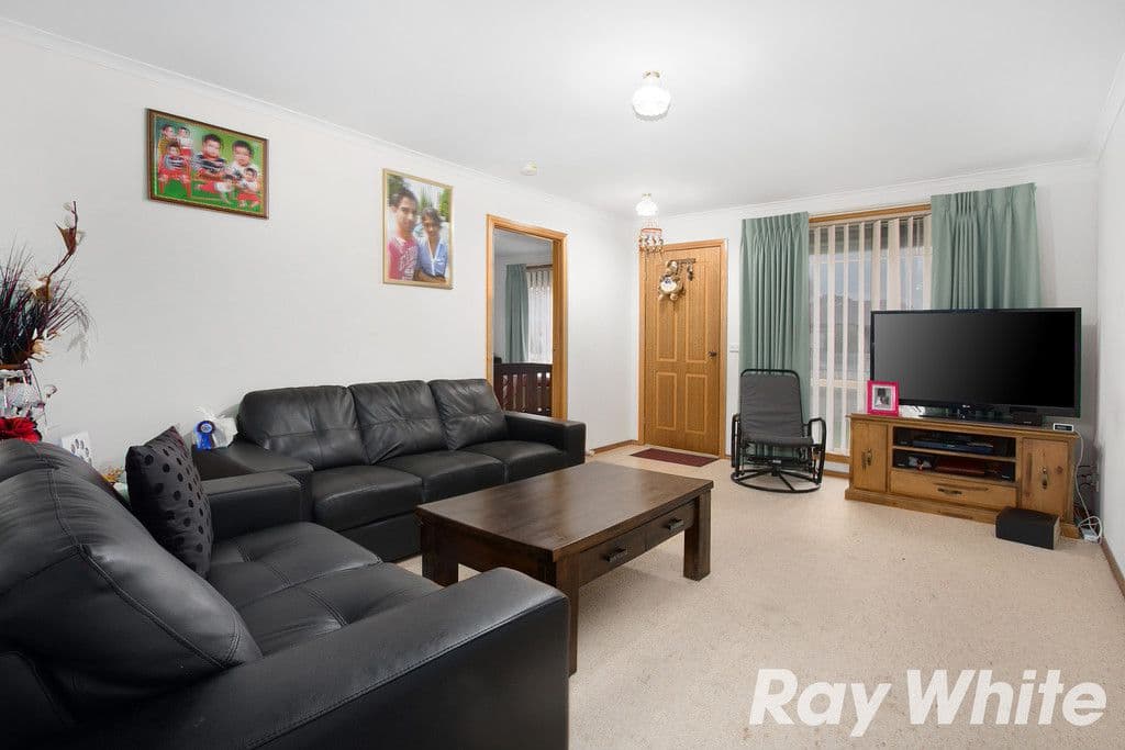 37 King Street, PAKENHAM VIC 3810, Pakenham - Thumbnail 3