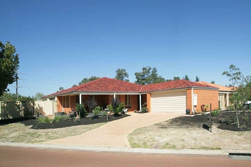 24 Lansdowne Entrance, CANNING VALE WA 6155, Canning Vale - Thumbnail 2