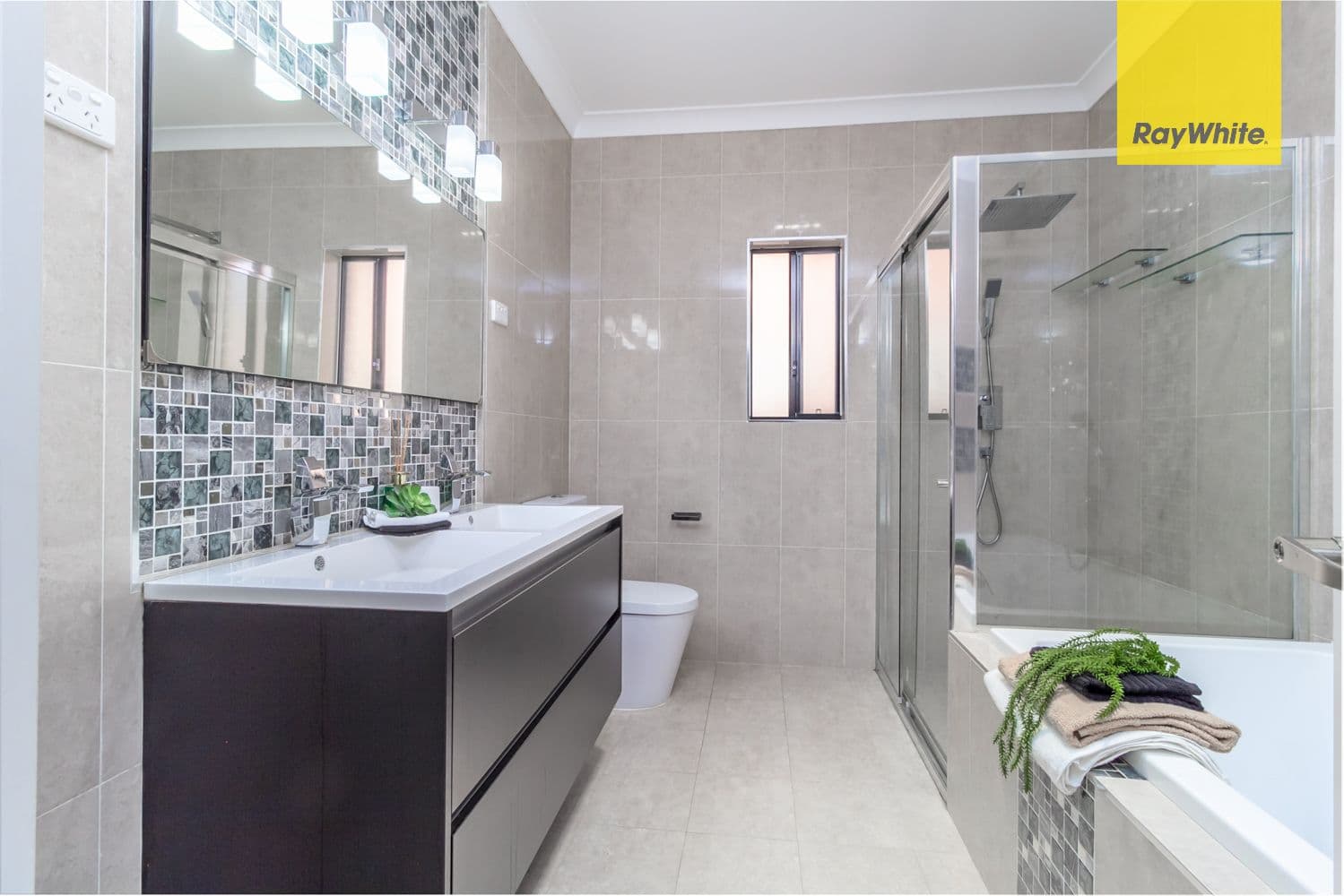67 Hill End Road, Doonside - Thumbnail 5