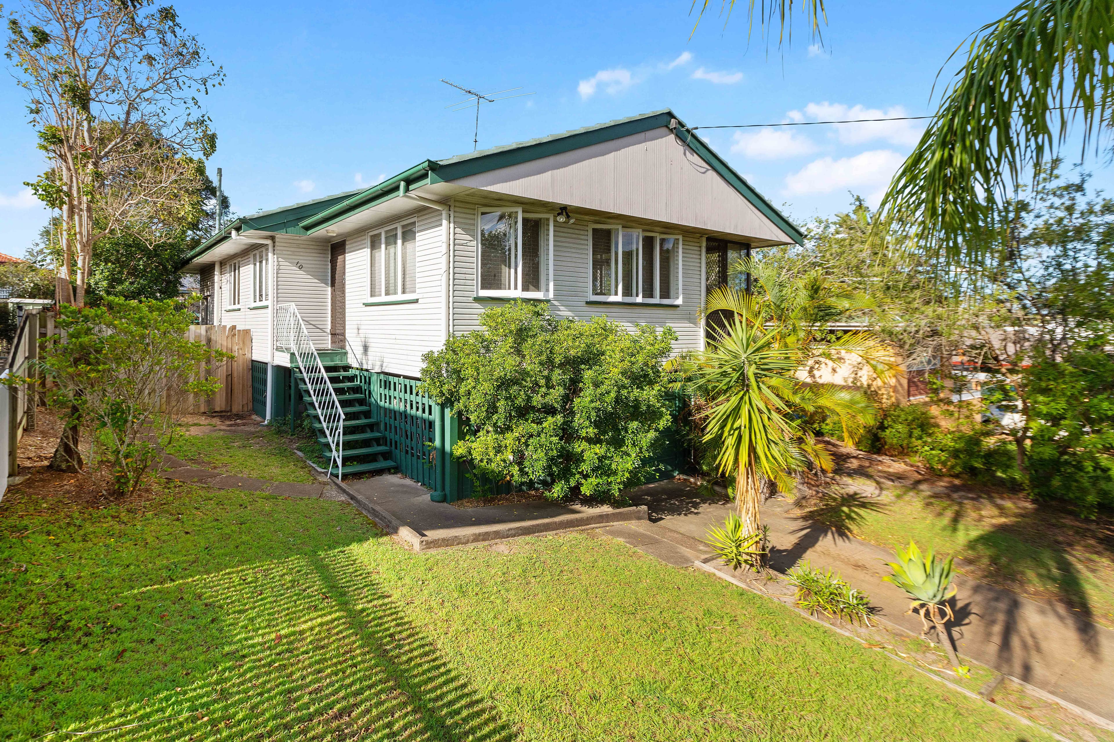 10 Bradnor Street, Carina QLD 4152, Carina - Thumbnail 3