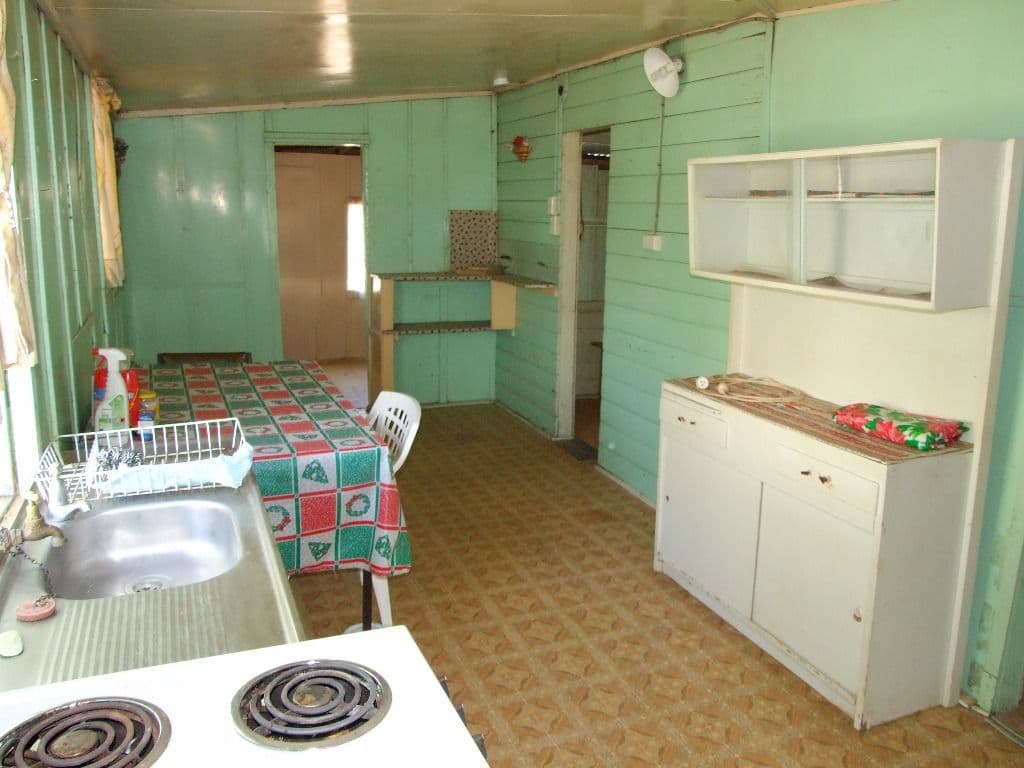 168 Crane Street, LONGREACH QLD 4730, Longreach - Thumbnail 3