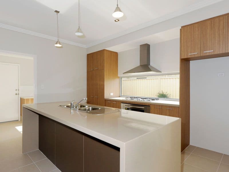 13 The Hawthorns, BALDIVIS WA 6171, Baldivis - Thumbnail 3