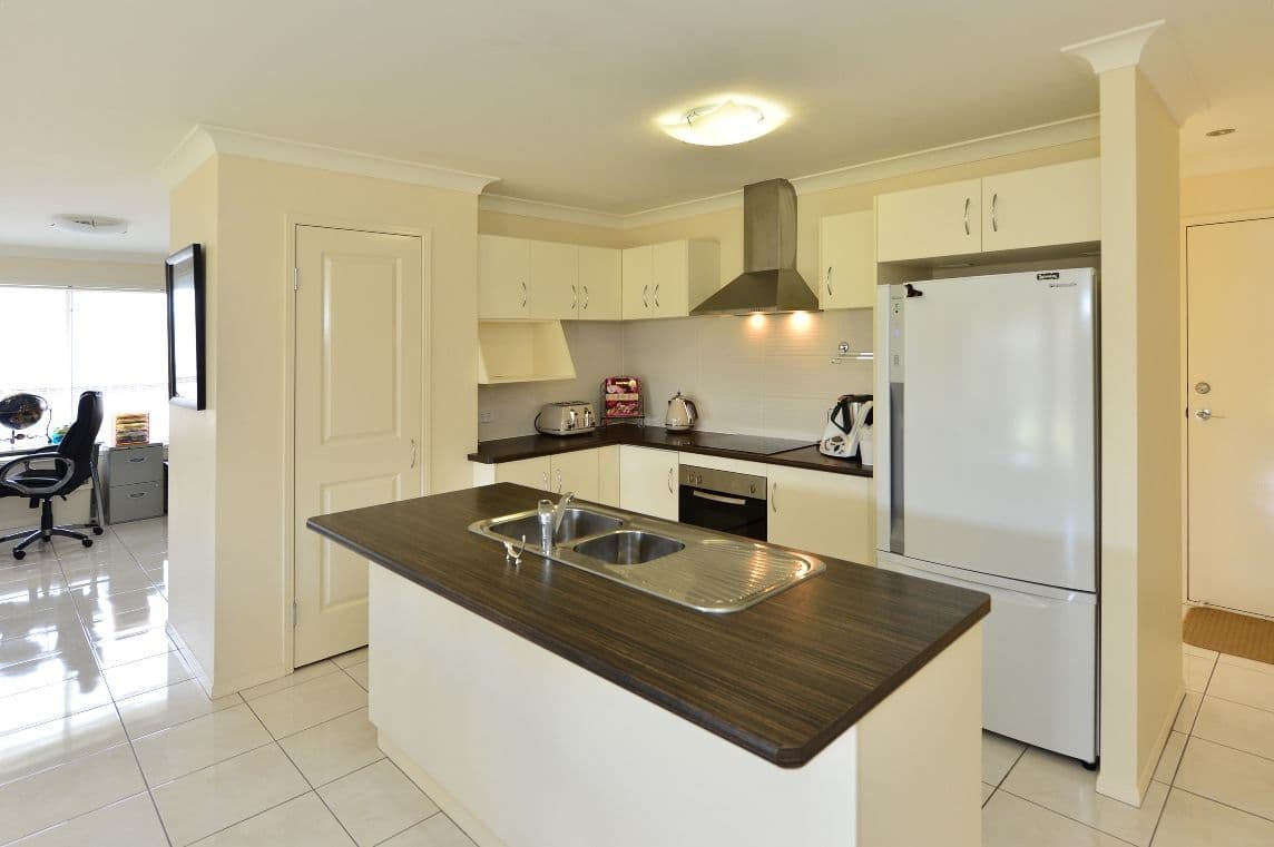 3 Dixon Court, WILSONTON HEIGHTS QLD 4350, Wilsonton Heights - Thumbnail 2