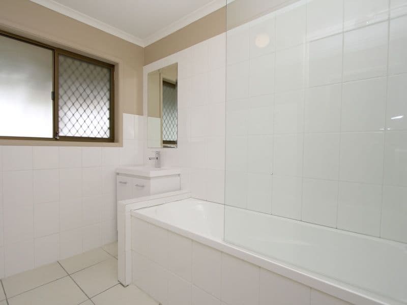 20 Adam Street, BROWNS PLAINS QLD 4118, Browns Plains - Thumbnail 5
