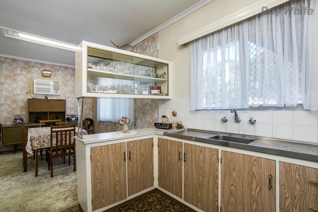 18 Nilpena Avenue, PARK HOLME SA 5043, Park Holme - Thumbnail 5