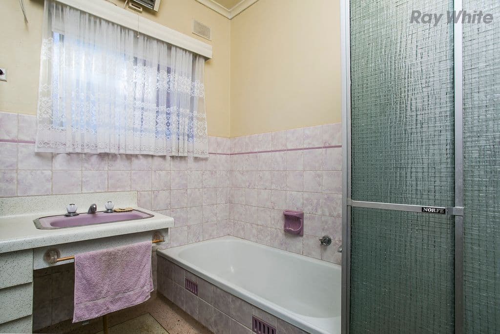 18 Nilpena Avenue, PARK HOLME SA 5043, Park Holme - Thumbnail 8