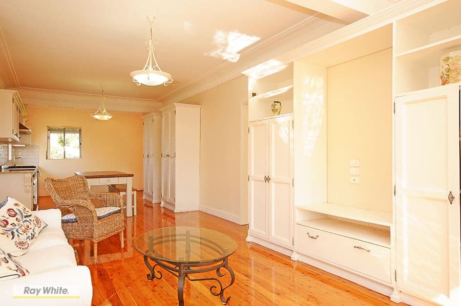 29 Arthur Street, WOODY POINT QLD 4019, Woody Point - Thumbnail 4