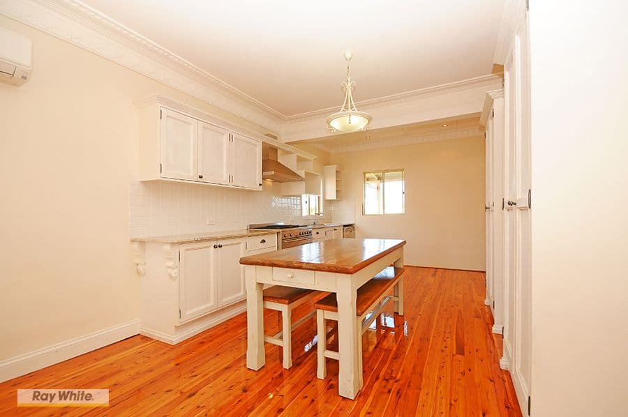 29 Arthur Street, WOODY POINT QLD 4019, Woody Point - Thumbnail 8