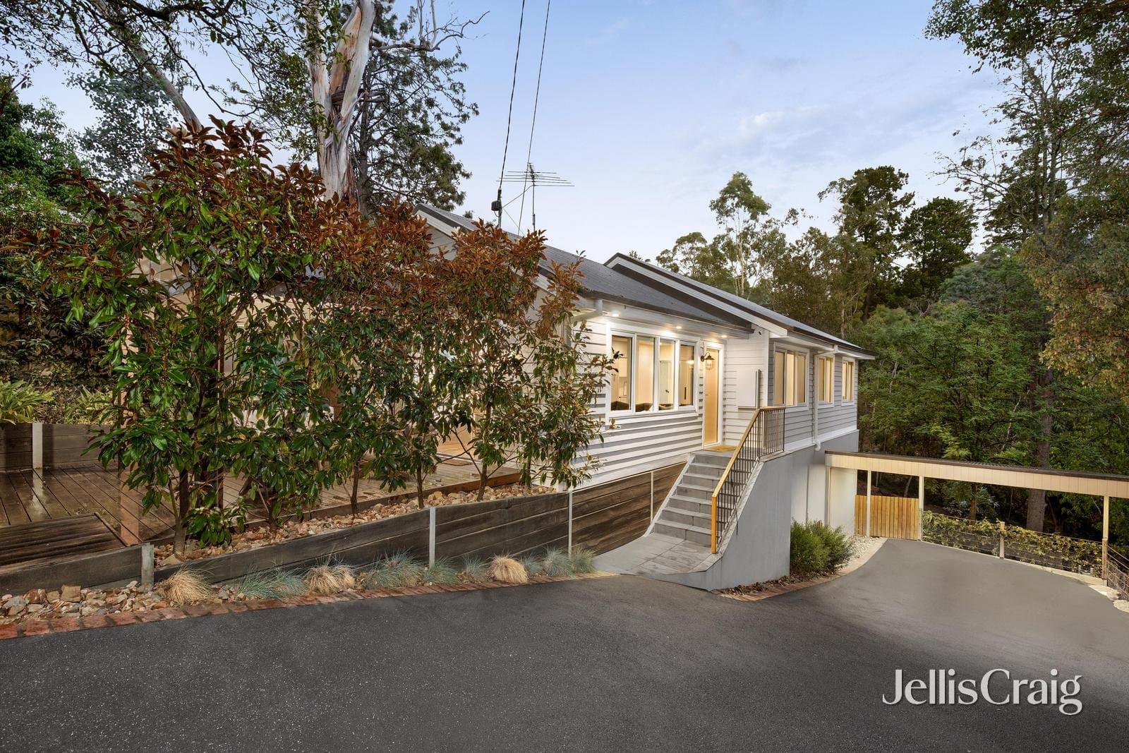 179 Research-Warrandyte Road, North Warrandyte, North Warrandyte - Thumbnail 3