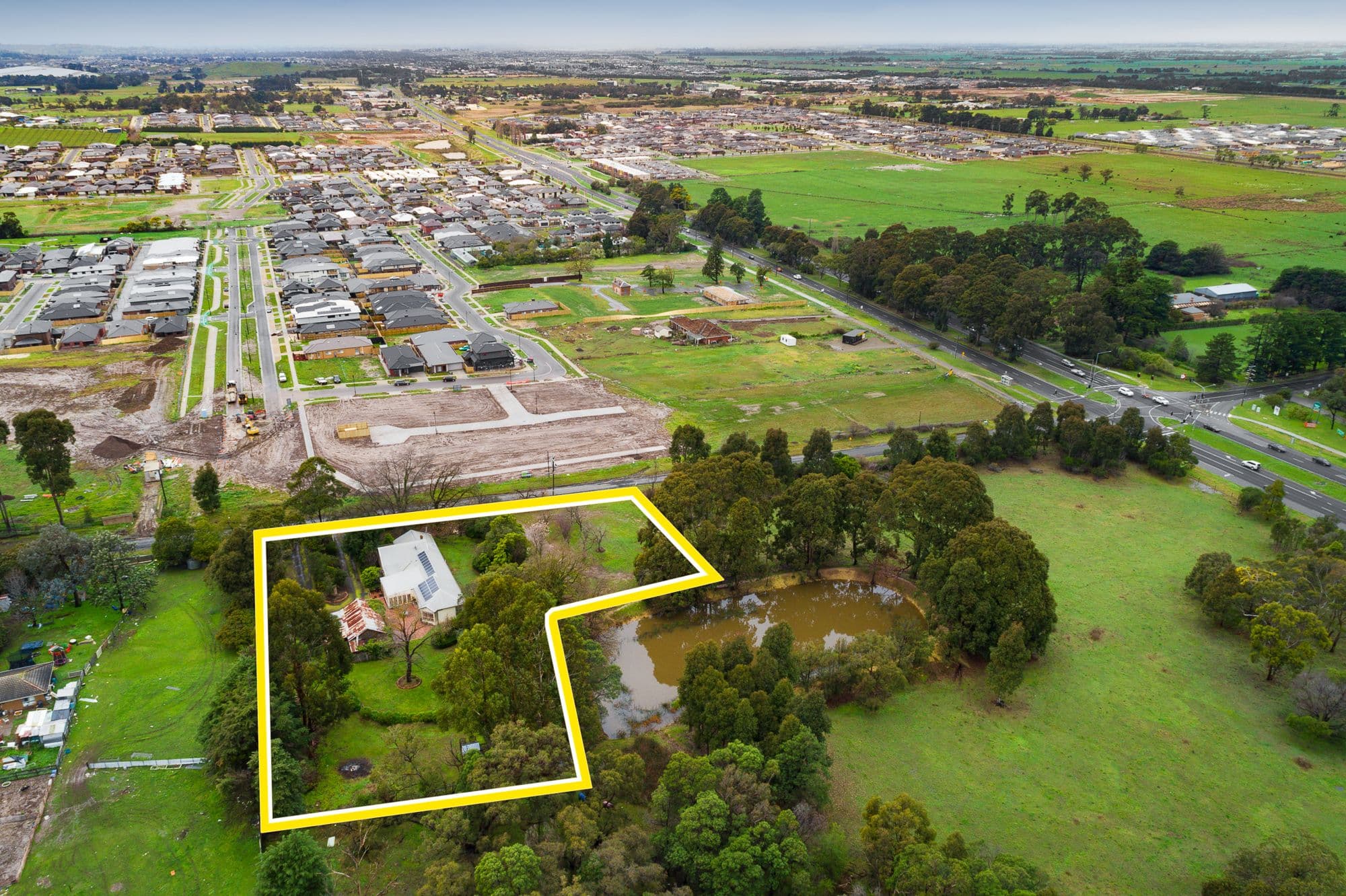 23 Whiteside Road, Beaconsfield VIC 3807, Beaconsfield - Image 1