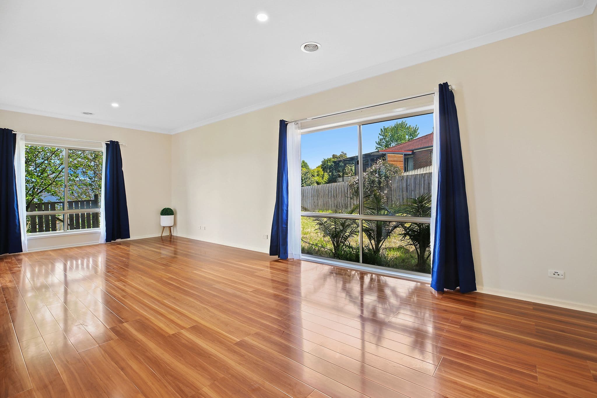 11 Cypress Court, Drouin VIC 3818, Drouin - Thumbnail 5