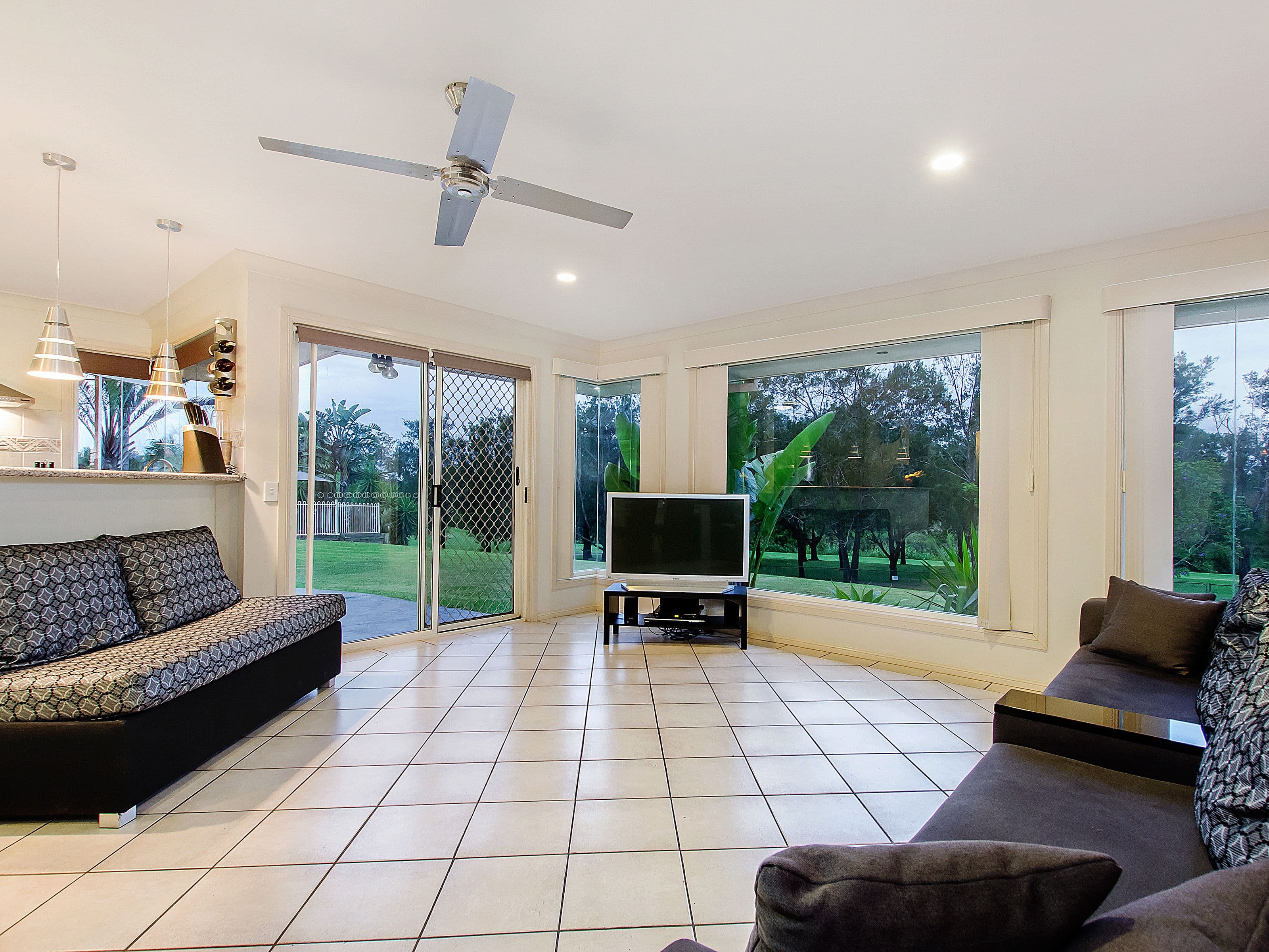 33 Laura Anne Drive, Windaroo QLD 4207, Windaroo - Thumbnail 6