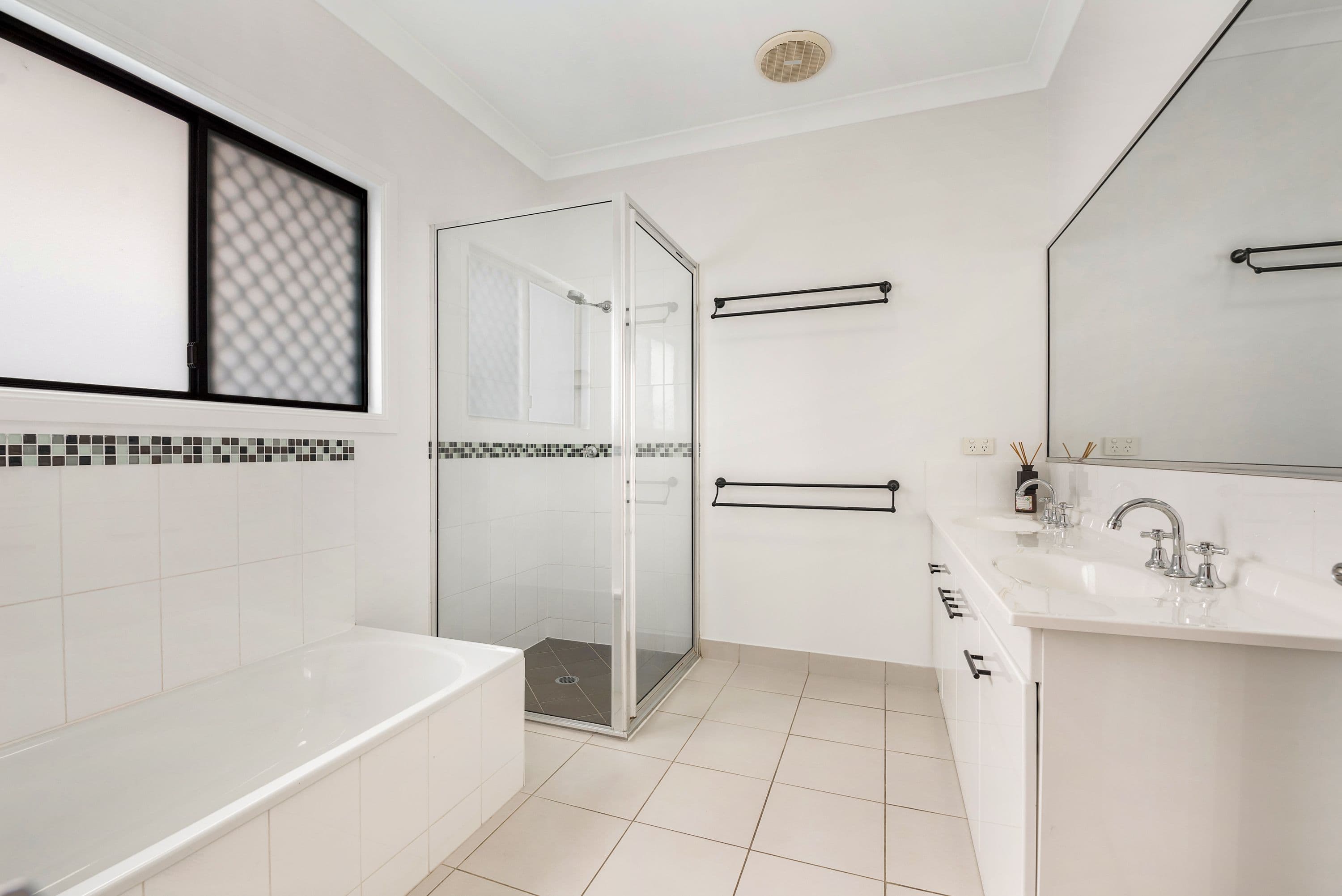 10 Willunga Close, Douglas QLD 4814, Douglas - Thumbnail 6