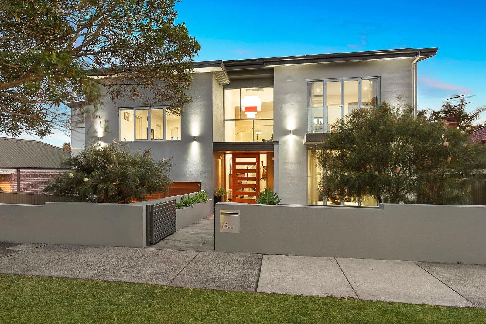 16 O'Connor Street, Eastlakes - Image 1