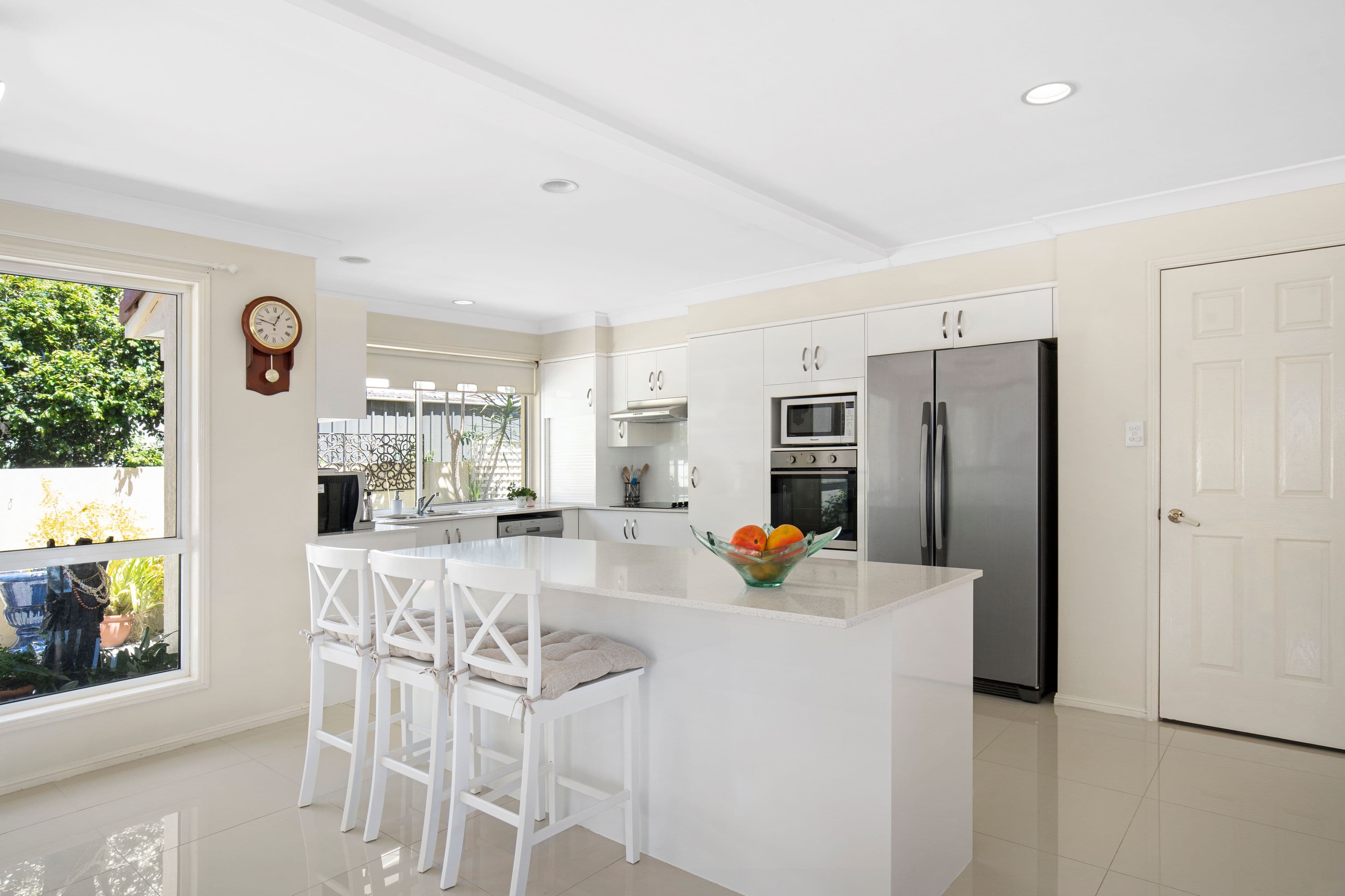 1 Montego Court, Mermaid Waters QLD 4218, Mermaid Waters - Thumbnail 4