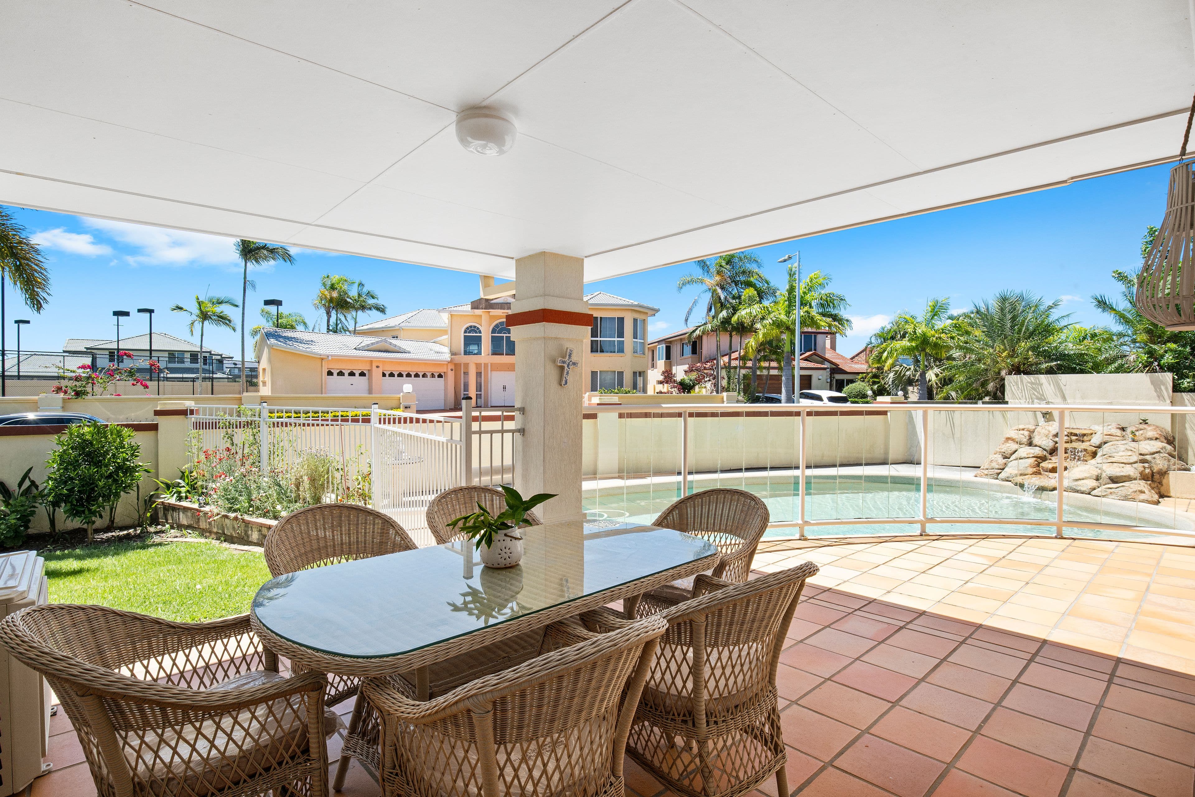 1 Montego Court, Mermaid Waters QLD 4218, Mermaid Waters - Thumbnail 6