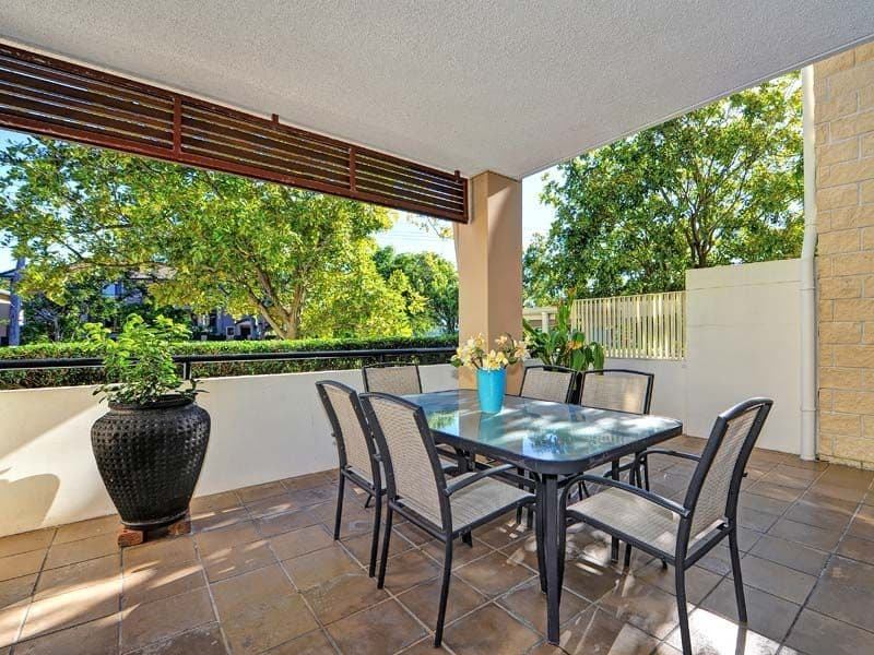 2 Oleander Avenue, BIGGERA WATERS QLD 4216, Biggera Waters - Thumbnail 7