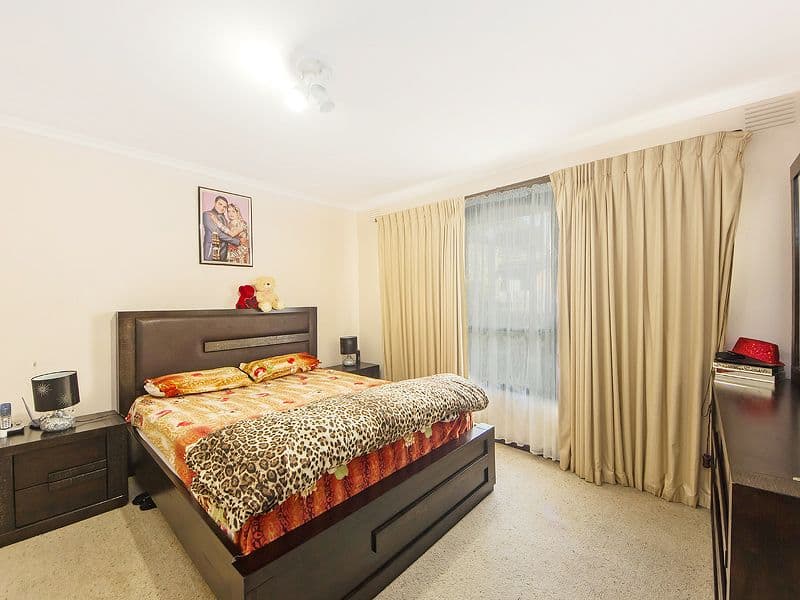 13 Gould Street, Deer Park VIC 3023, Deer Park - Thumbnail 5