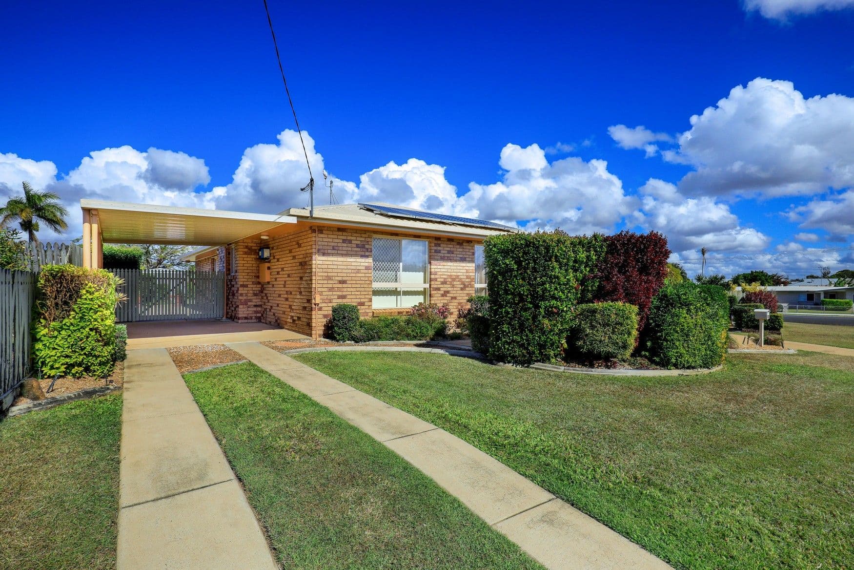 2 Midgley Court, Bundaberg East QLD 4670, Bundaberg East - Thumbnail 2