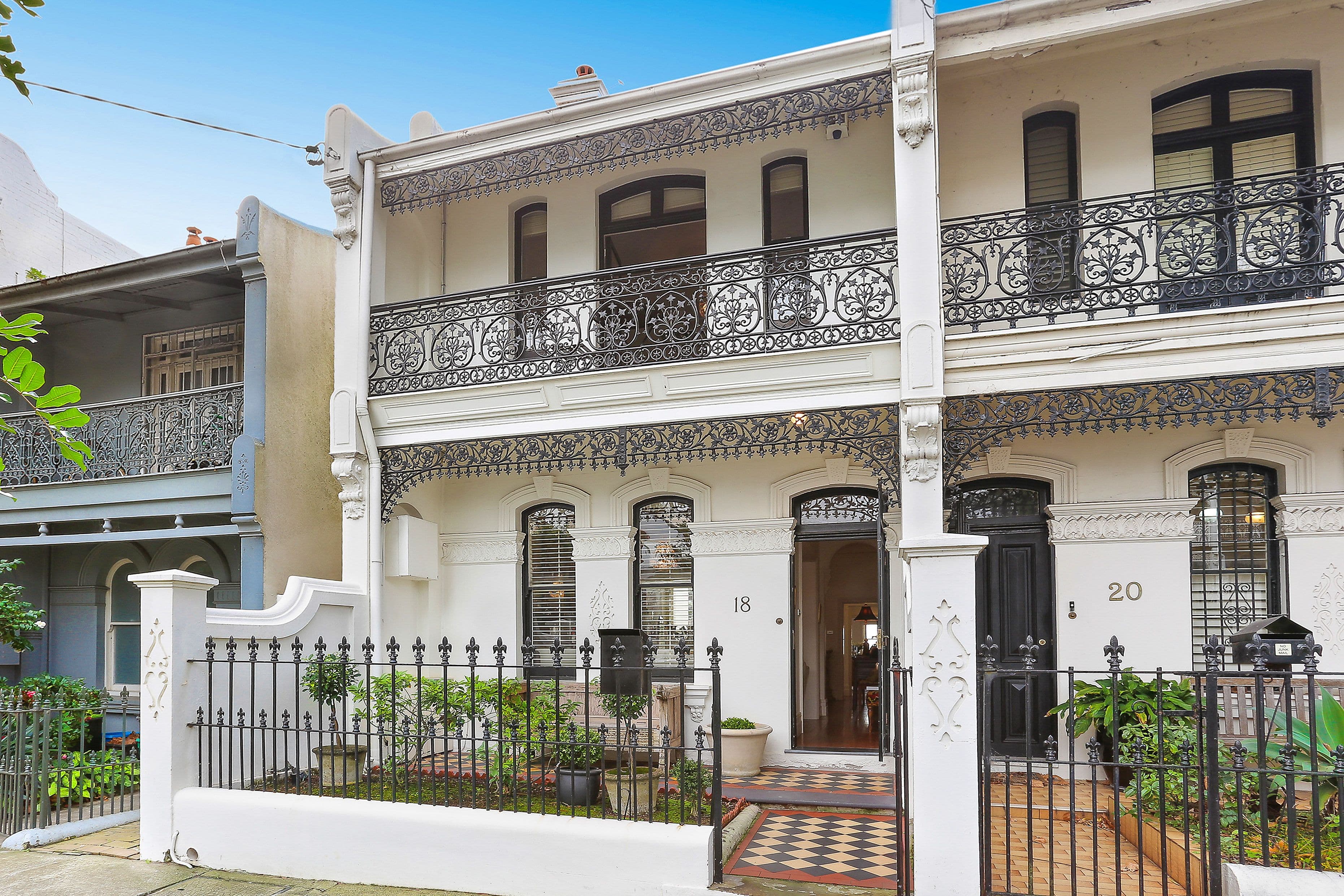 18 Windsor Street, Paddington - Image 1