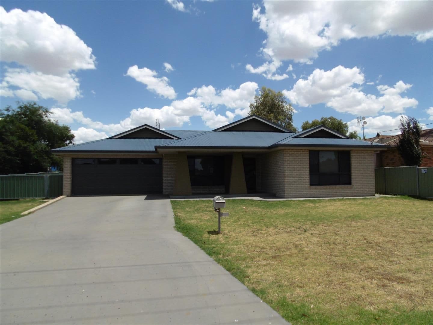 53 Medlyn Street, Parkes - Image 1