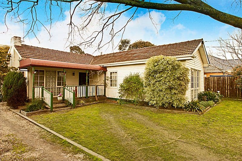 12 Kingsley Grove, MOUNT WAVERLEY VIC 3149, Mount Waverley - Image 1