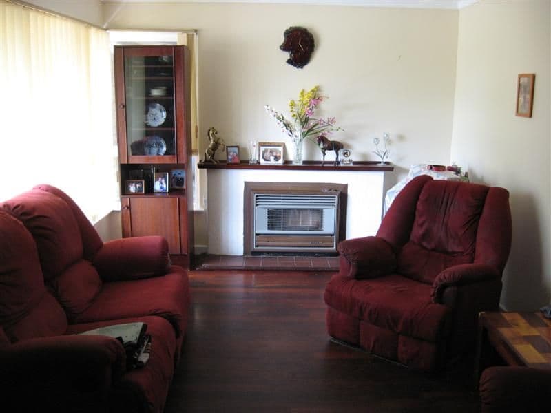 331 Kalamunda Road, MAIDA VALE WA 6057, Maida Vale - Thumbnail 2