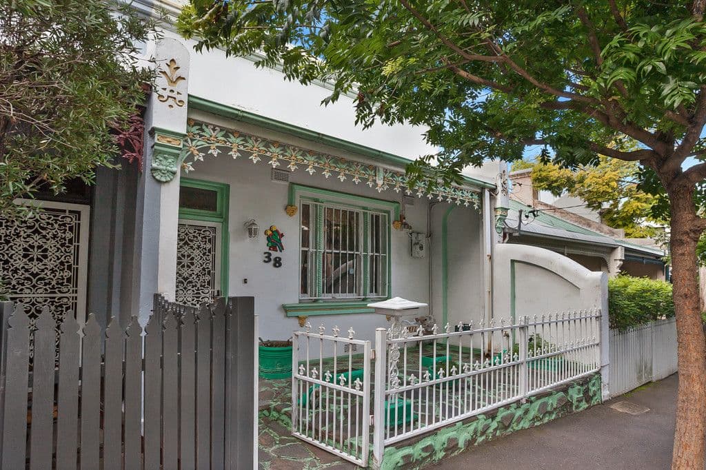 38 Newman Street, Newtown - Image 1