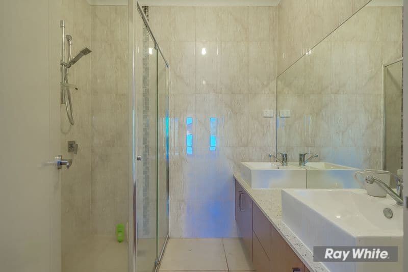 6 Mist Way, Tarneit VIC 3029, Tarneit - Thumbnail 5