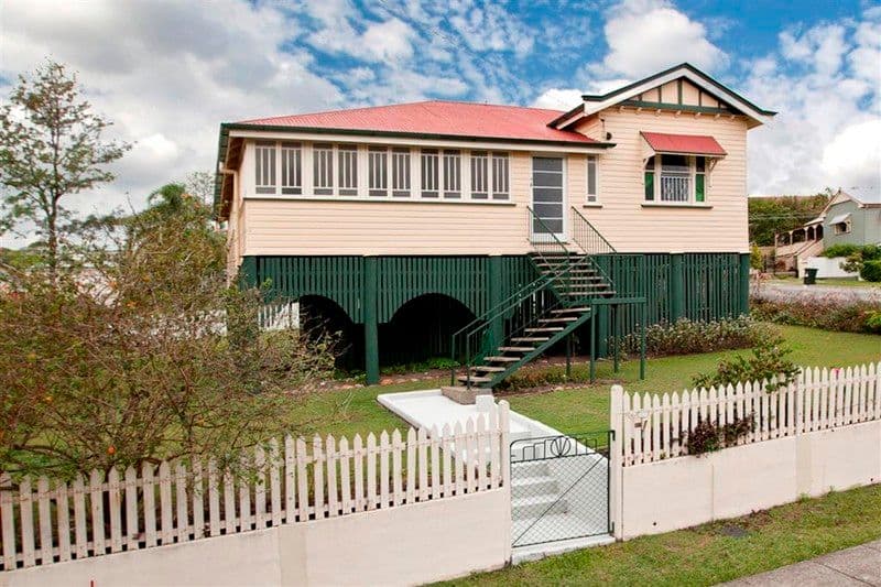 51 Raff Avenue, HOLLAND PARK QLD 4121, Holland Park - Image 1