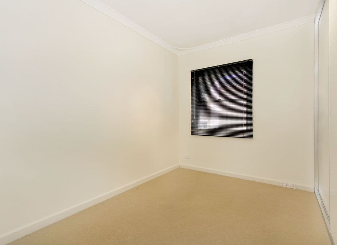 12 McGilvray Avenue, MORLEY WA 6062, Morley - Thumbnail 7