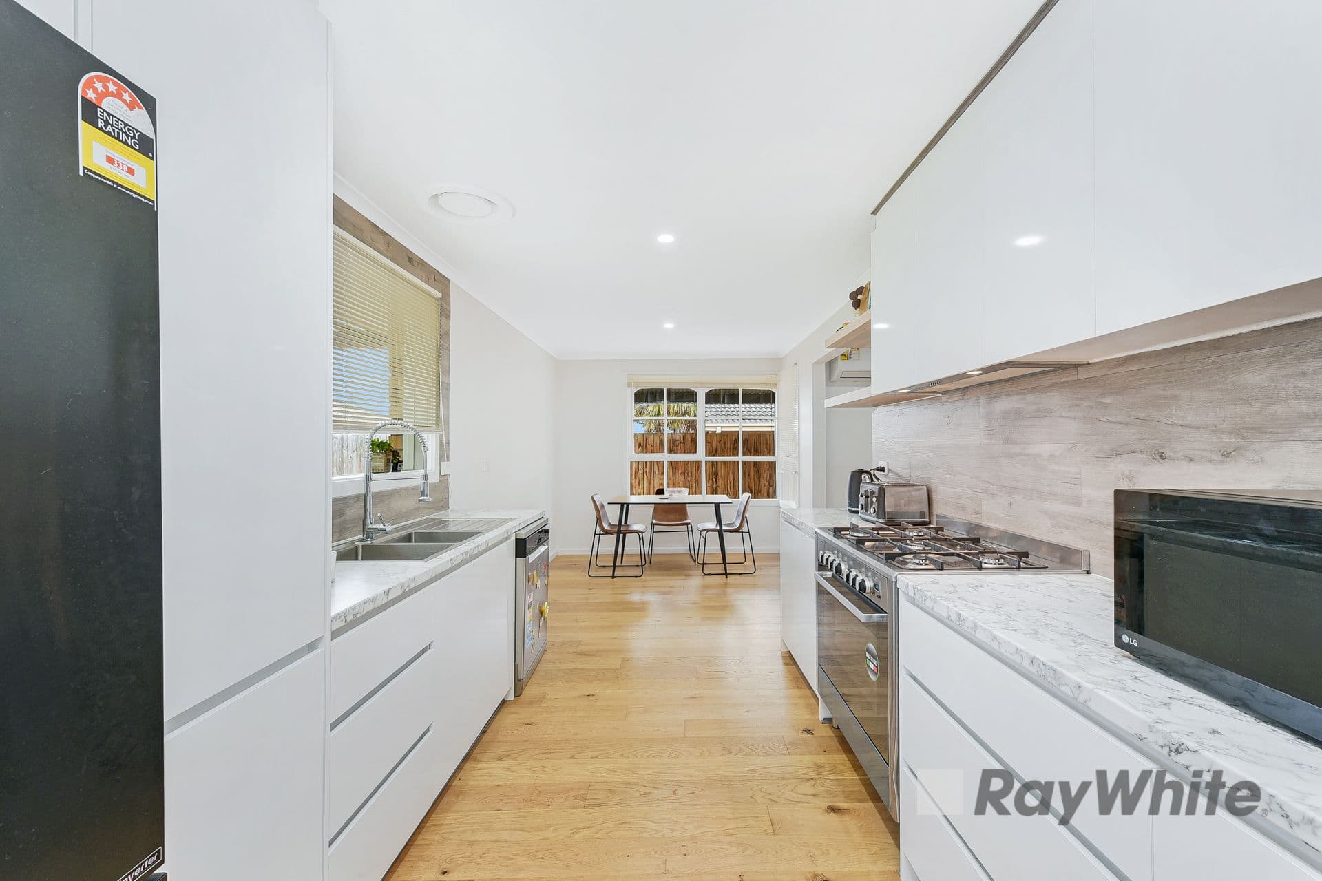 48 Clairmont Avenue, Cranbourne VIC 3977, Cranbourne - Thumbnail 2