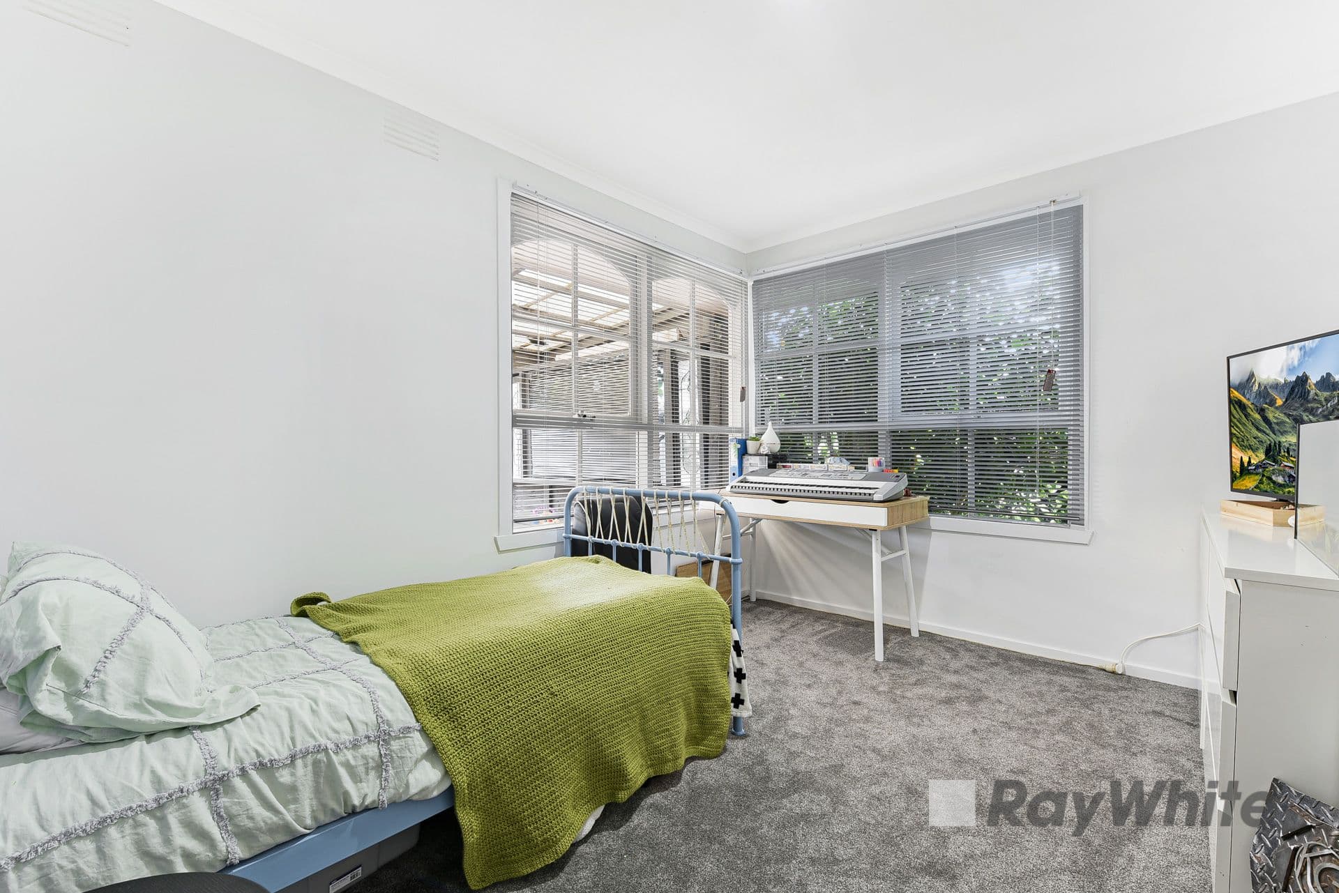 48 Clairmont Avenue, Cranbourne VIC 3977, Cranbourne - Thumbnail 8