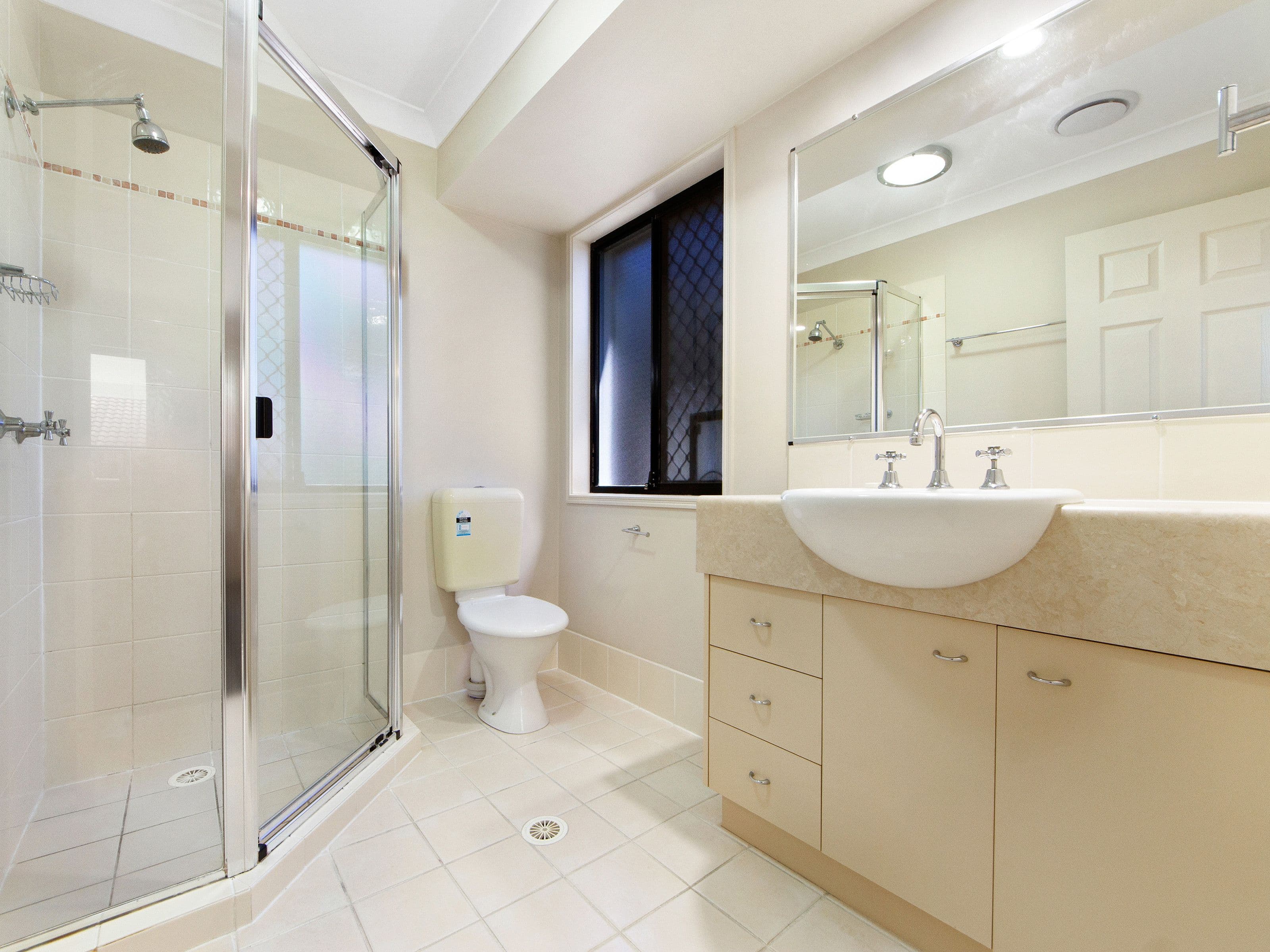 13 Broxbourne Place, Oxenford QLD 4210, Oxenford - Thumbnail 8