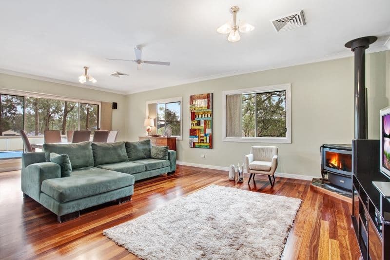 4 Durham Grove, Wallalong - Thumbnail 4
